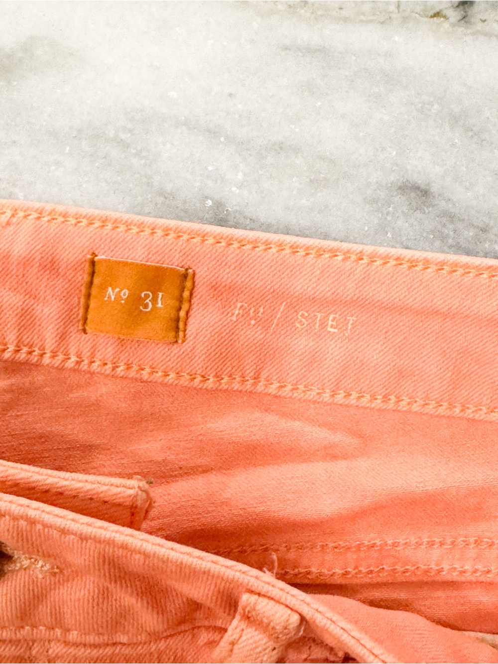 Pilcro Coral-Peach Cropped Skinny Jeans Stet Fit Sz 31 - Picture 4 of 8